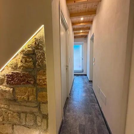 Guest house Le Mura Dentro 3*